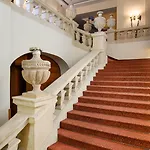 Mercure Magyar Kiraly فندق Székesfehérvár