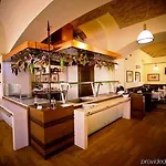 Mercure Magyar Kiraly فندق 4*