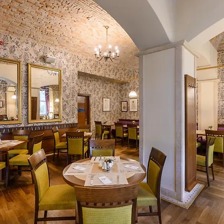 Mercure Magyar Kiraly