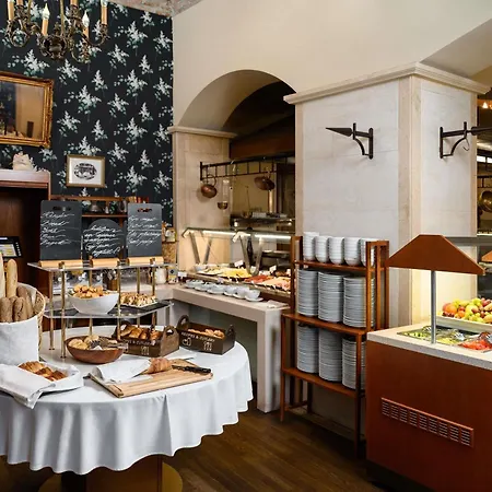 Mercure Magyar Kiraly Székesfehérvár