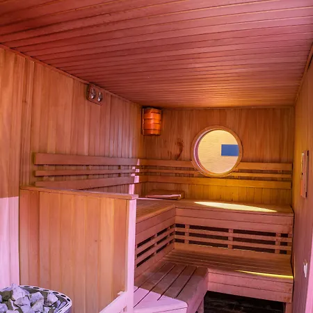 ホテル Mercure Magyar Kiraly 4*