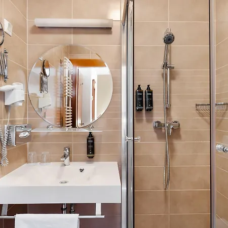 Mercure Magyar Kiraly ホテル