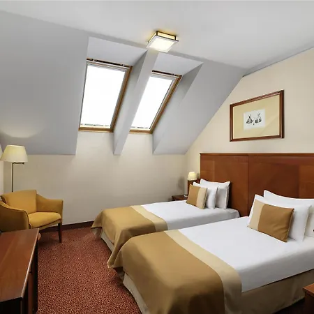 ホテル Mercure Magyar Kiraly