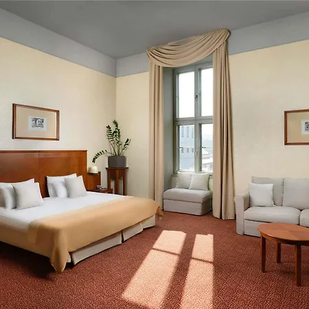 ホテル Mercure Magyar Kiraly セーケシュフェヘールヴァール