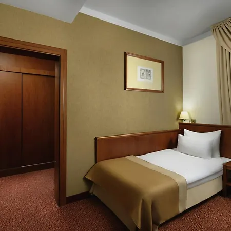 Mercure Magyar Kiraly Szekesfehervar