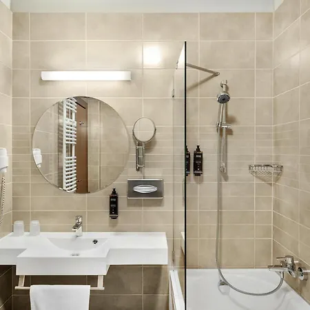 מלון Mercure Magyar Kiraly Székesfehérvár