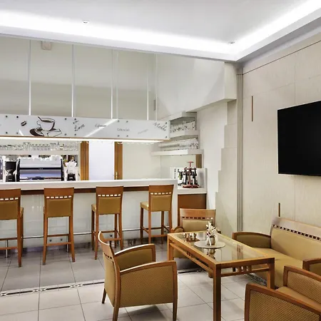 מלון Mercure Magyar Kiraly Székesfehérvár