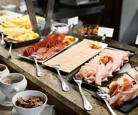 ホテル Mercure Magyar Kiraly