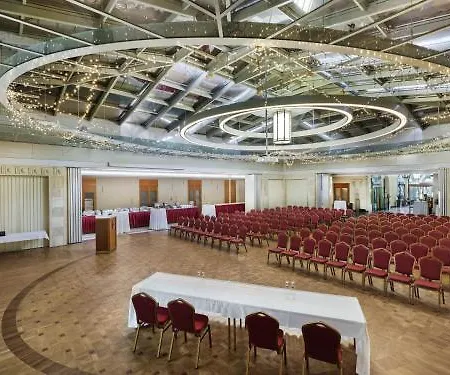 Mercure Magyar Kiraly ホテル