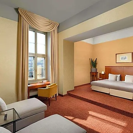 Mercure Magyar Kiraly 4* Секешфехервар